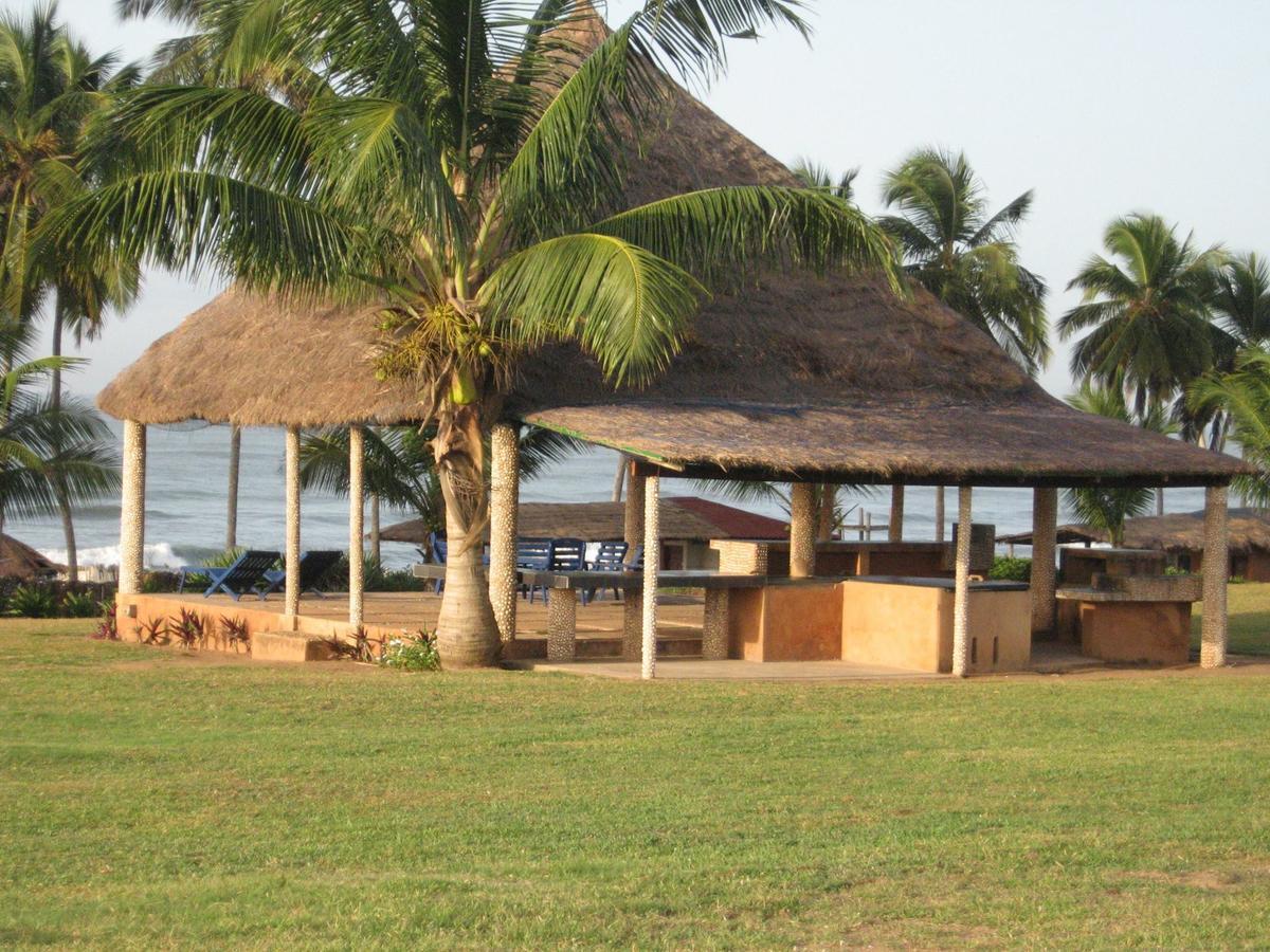 Sankofa Beach House Hotel Kokrobite Екстериор снимка